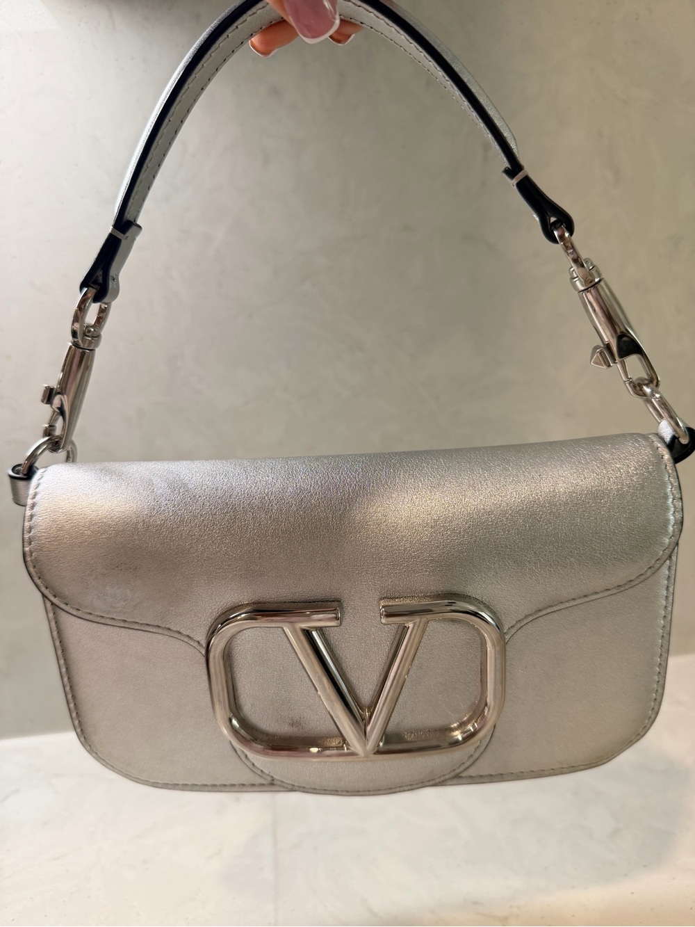 Valentino Garavani v logo small bag